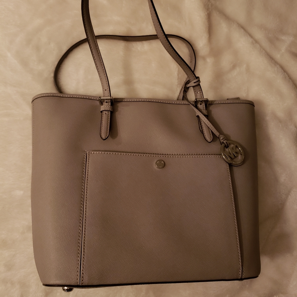 NWT Michael Kors Snap Pocket Tote